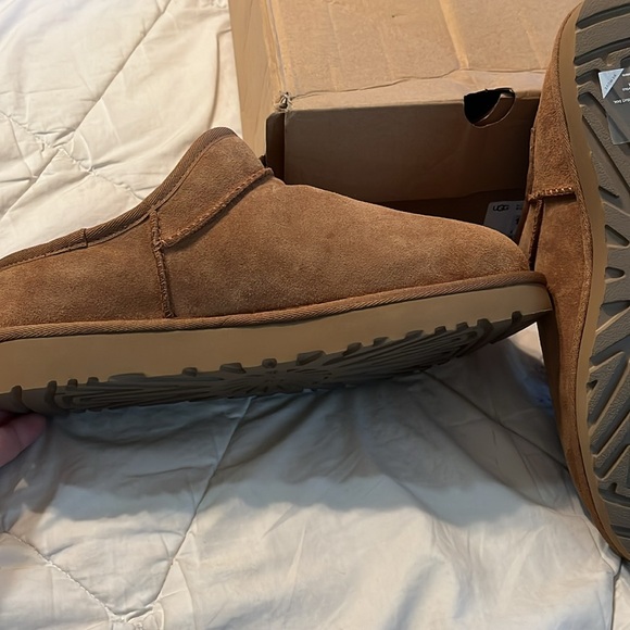 Brand New Ugg shoes - Picture 6 of 7